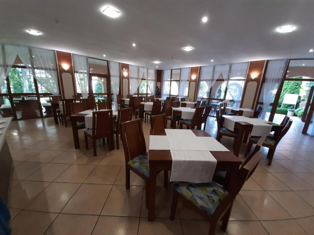 Hotel Liani Slantchev Briag Extérieur photo