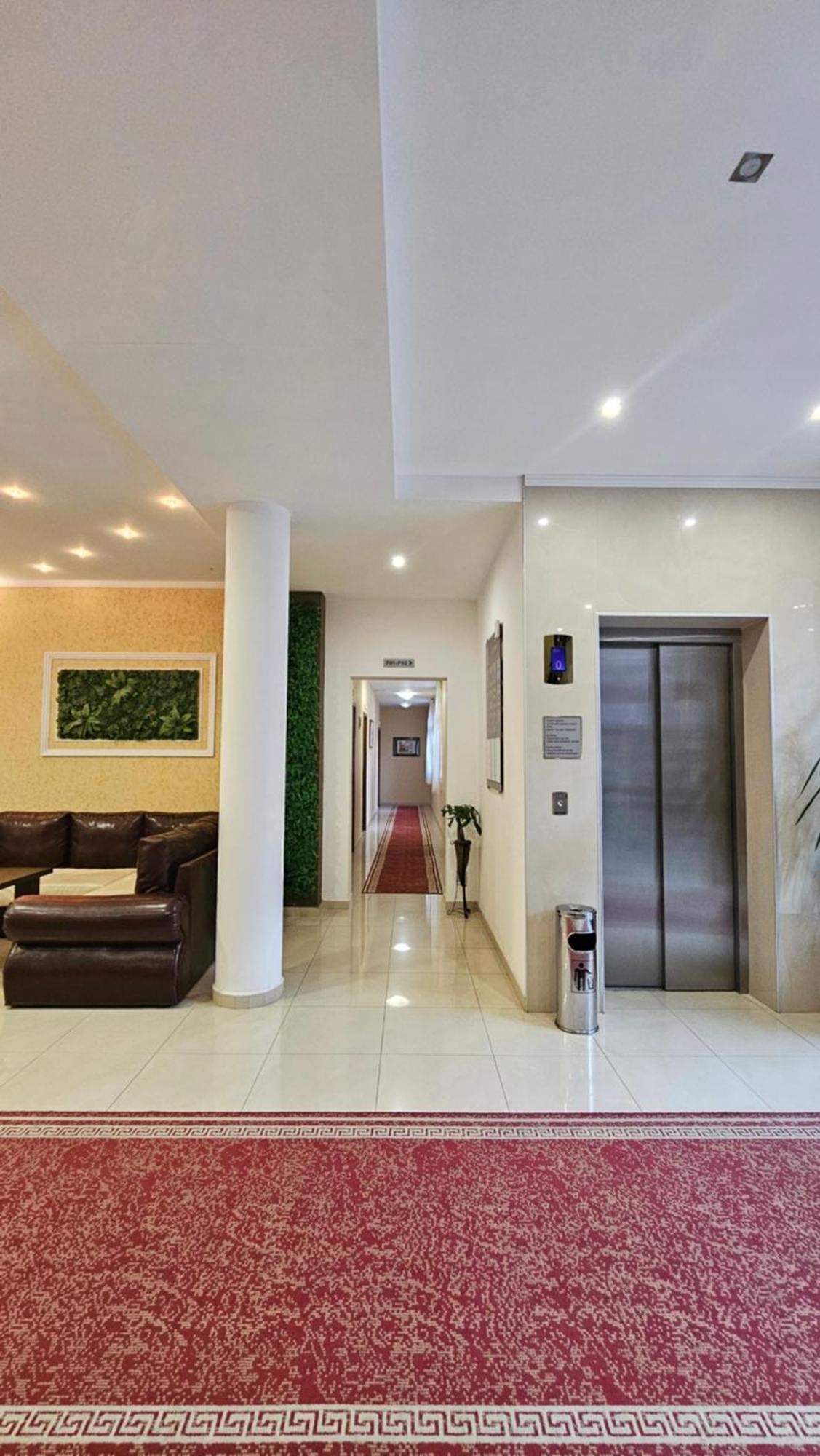 Hotel Liani Slantchev Briag Extérieur photo