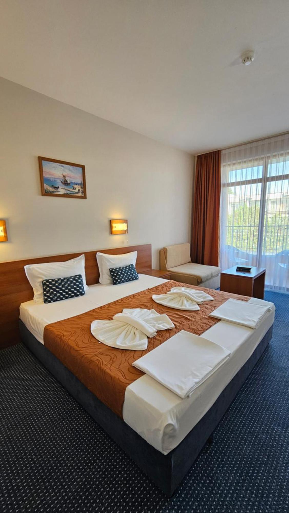 Hotel Liani Slantchev Briag Extérieur photo